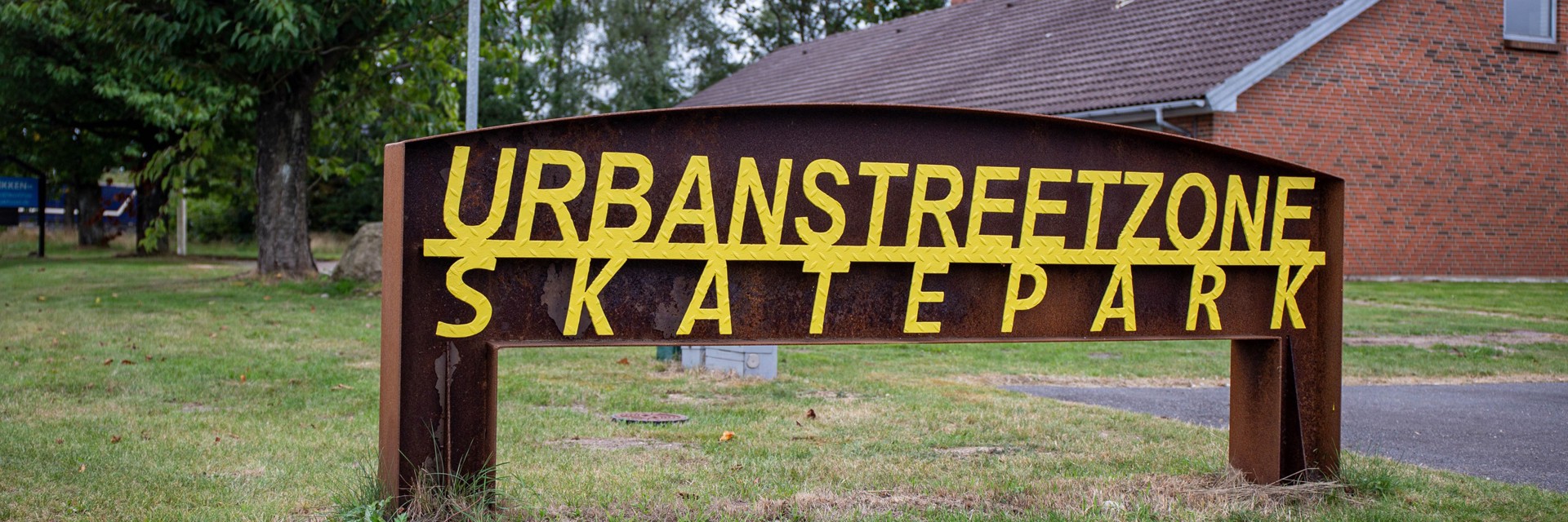 Urban Street Zone skatepark skilt